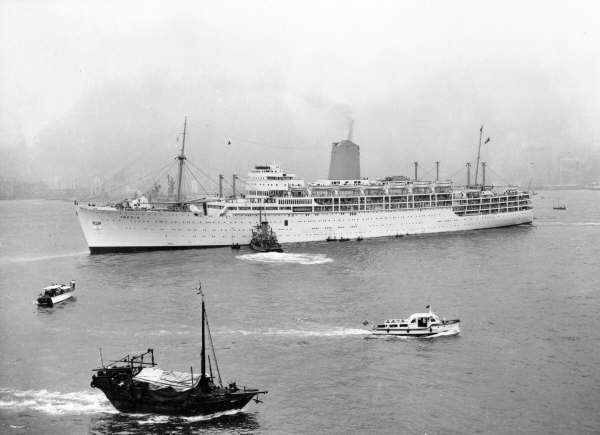[5[1].++IBERIA,+Hong+Kong.jpg]